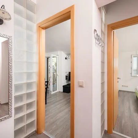 Apartment Rozarija *
