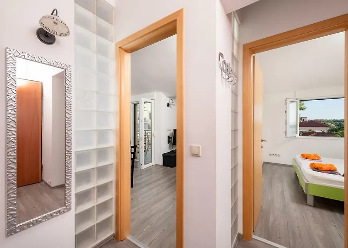 Apartment Rozarija *