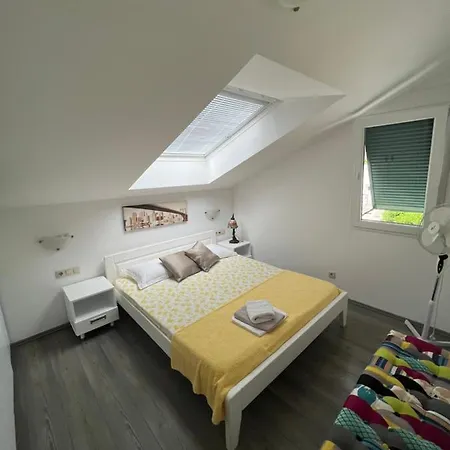 Rozarija Apartment *